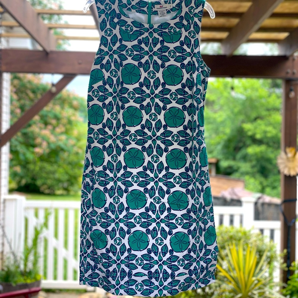 Vineyard Vine green, white, and blue dress